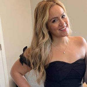 Meet your Posher, Cristina